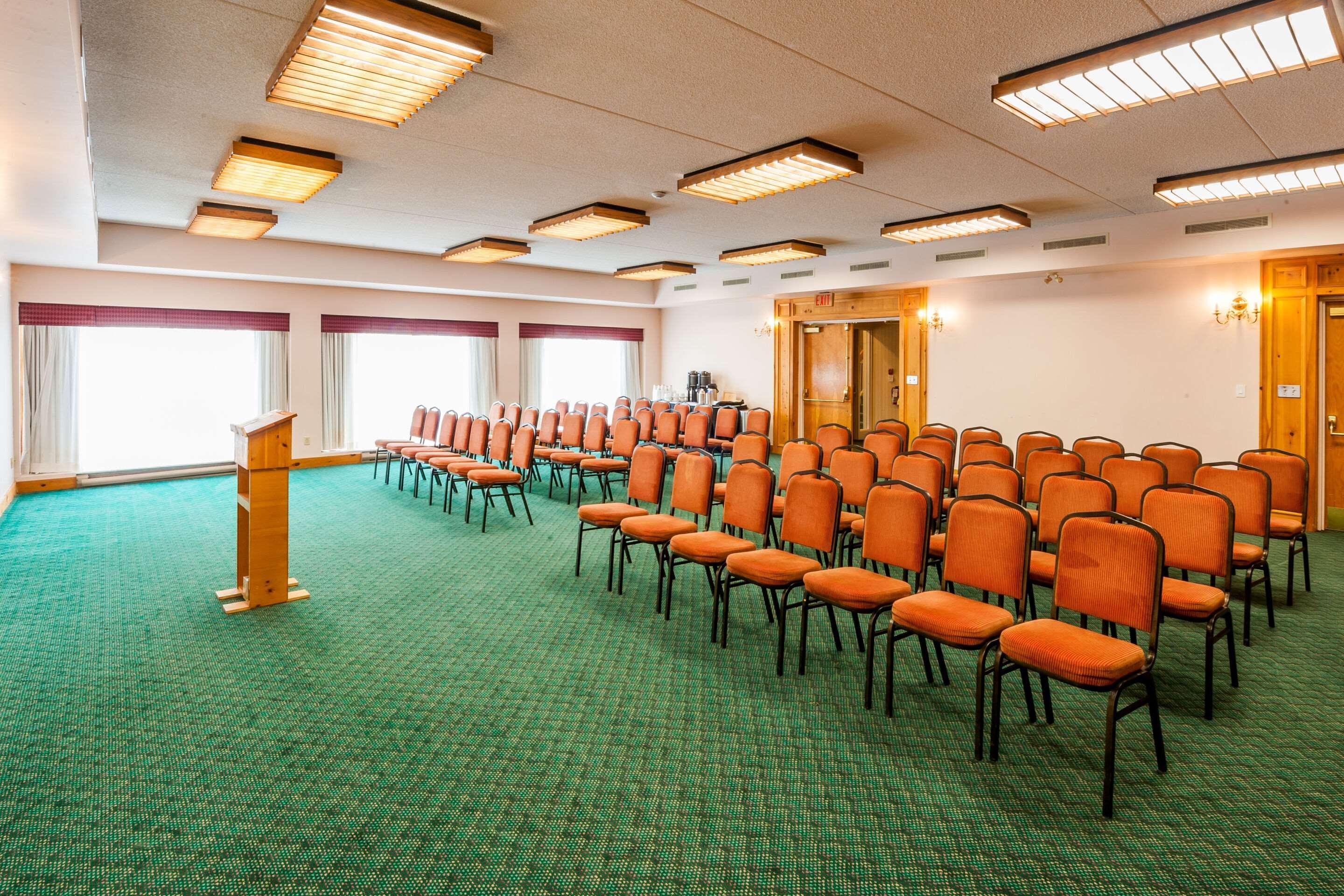 Pinestone Resort, Conference Centre, Spa & Golf Course Haliburton Εξωτερικό φωτογραφία