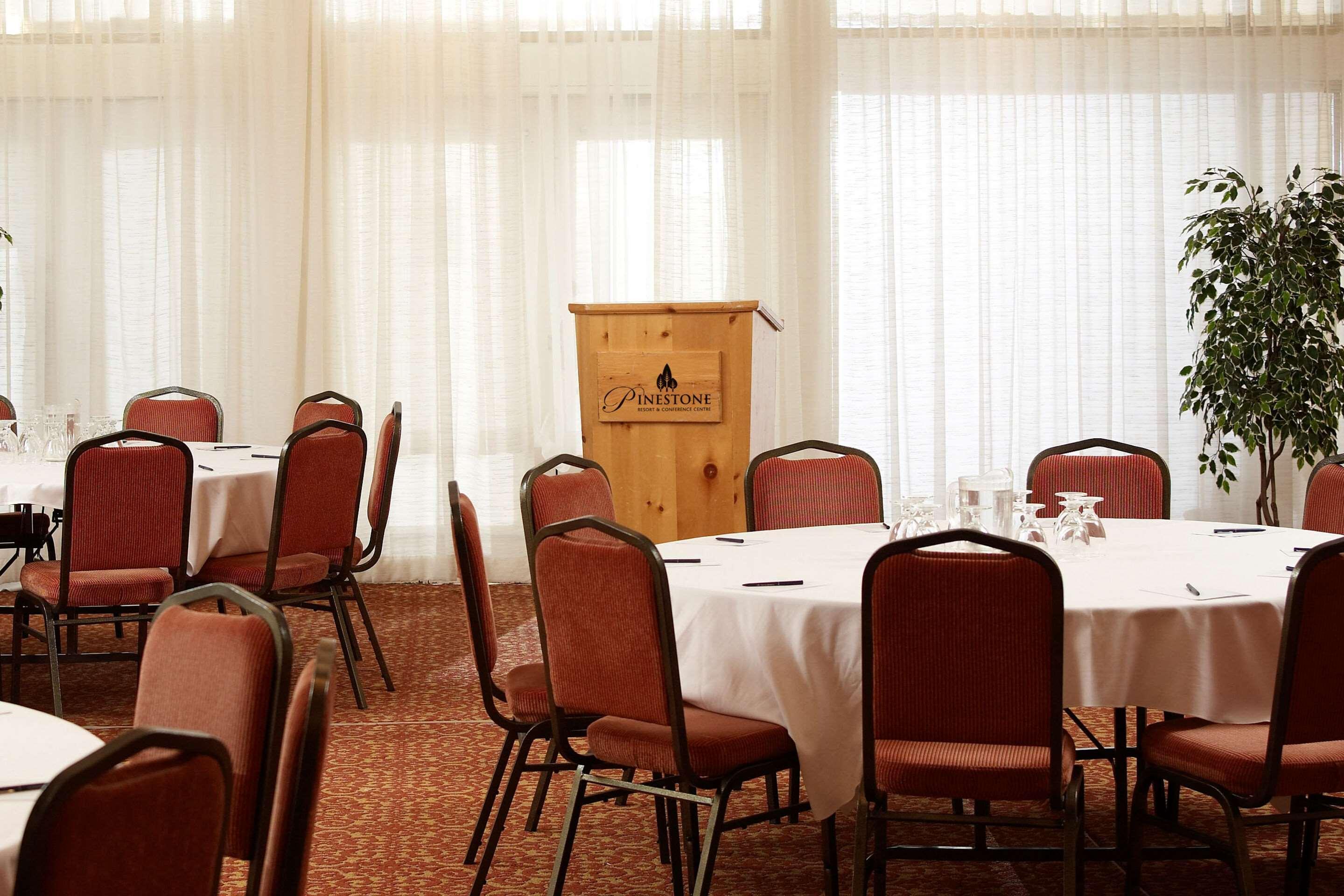 Pinestone Resort, Conference Centre, Spa & Golf Course Haliburton Εξωτερικό φωτογραφία